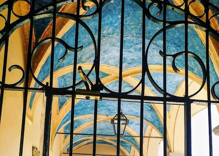 Two In Palazzo Malaspina Апартаменты