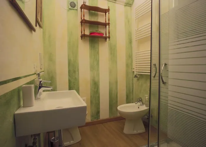 Two In Palazzo Malaspina Апартаменты